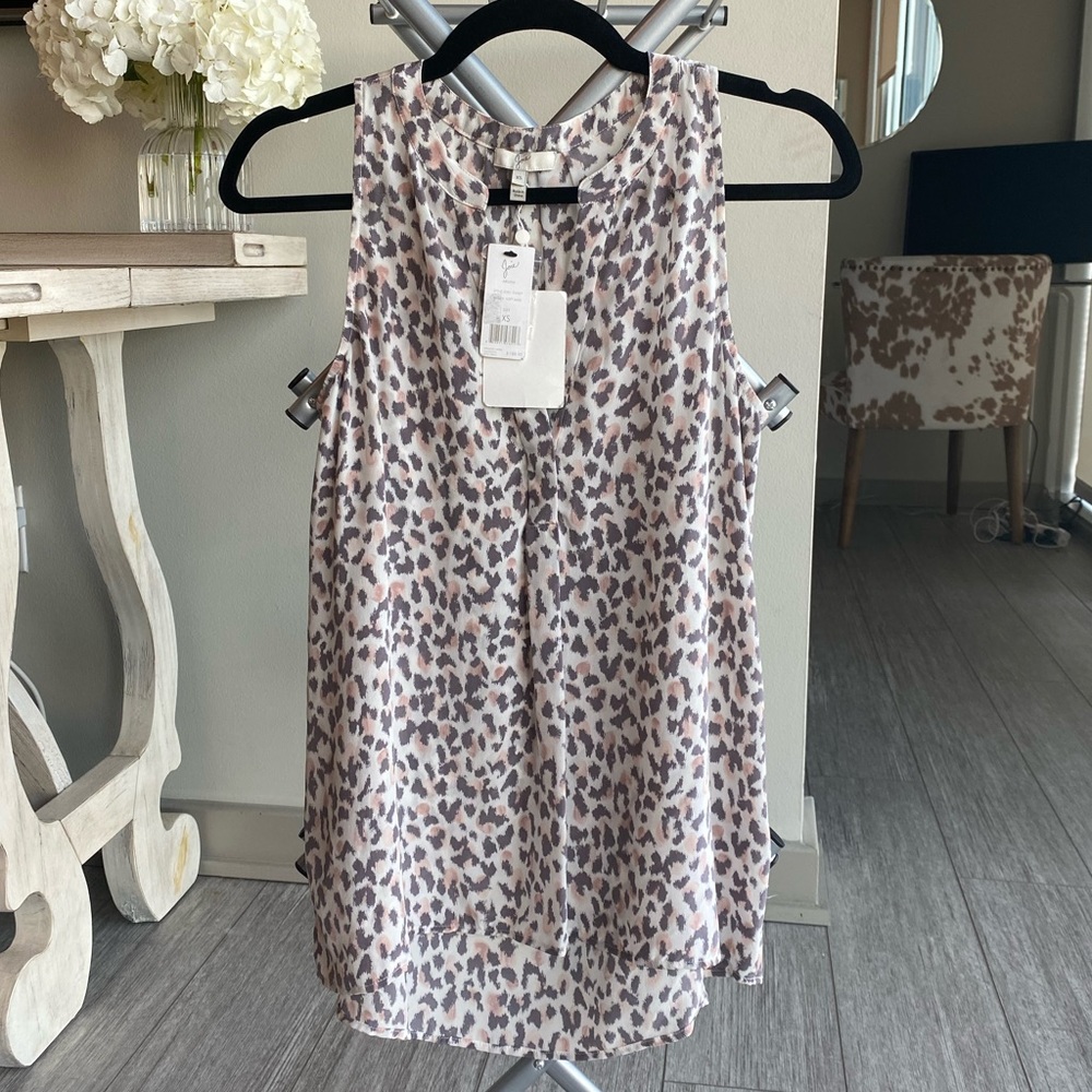 NWT Joie silk printed sleeveless blouse